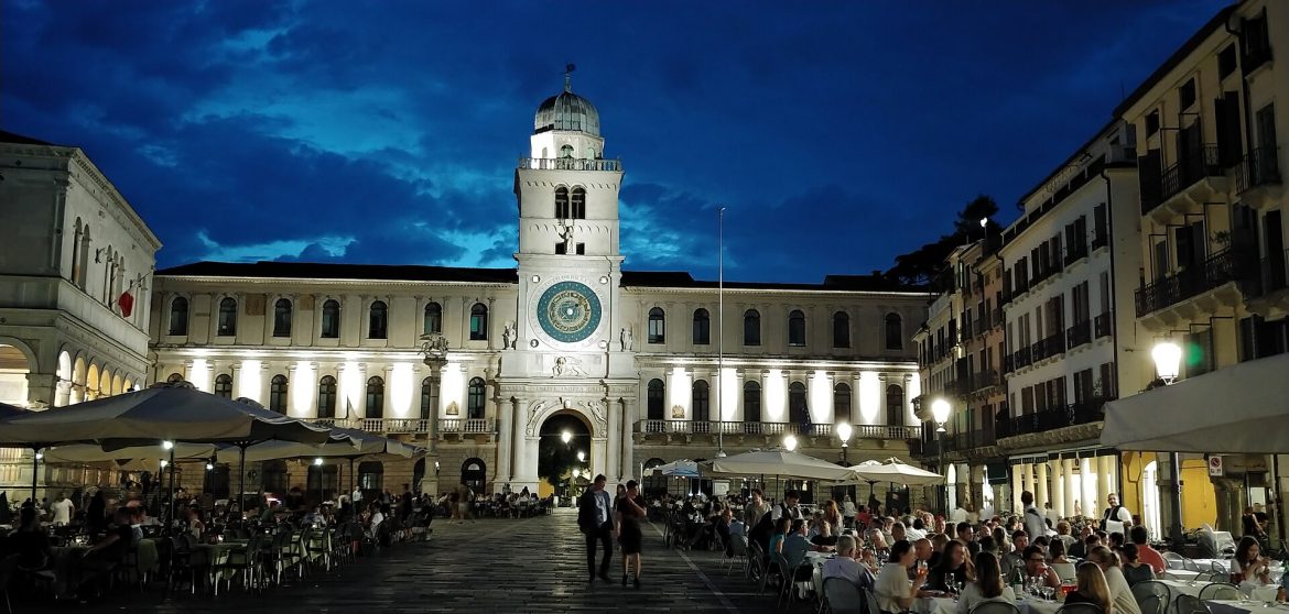 padova piazza dei signori
